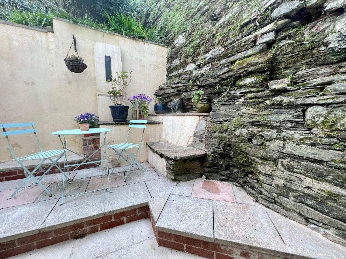 Pass The Keys 64 Church Street Characterful 2-Bed Cottage In The Heart Of Town Kingsbridge  Exterior foto